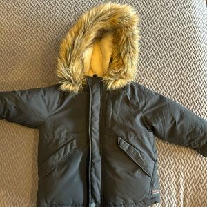 Zara Faux Fur Hooded Snow Winter Jacket. Gray. Size 12-18 months.